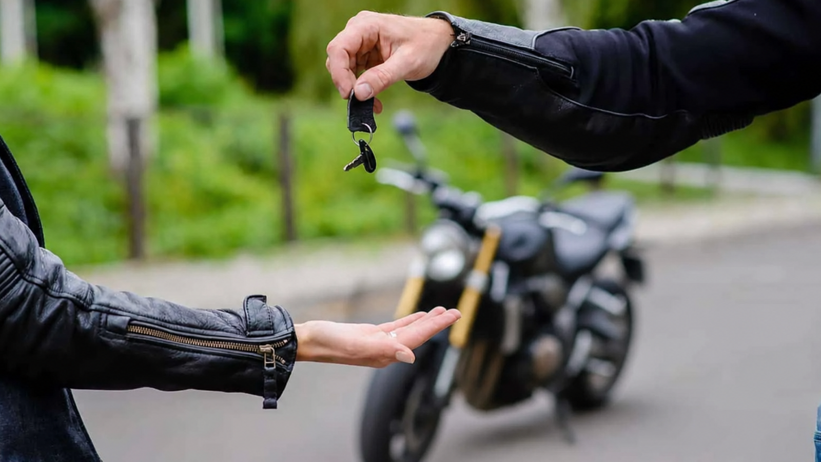 Motorcycle Buying Guide for Beginners: What Nobody Tells You